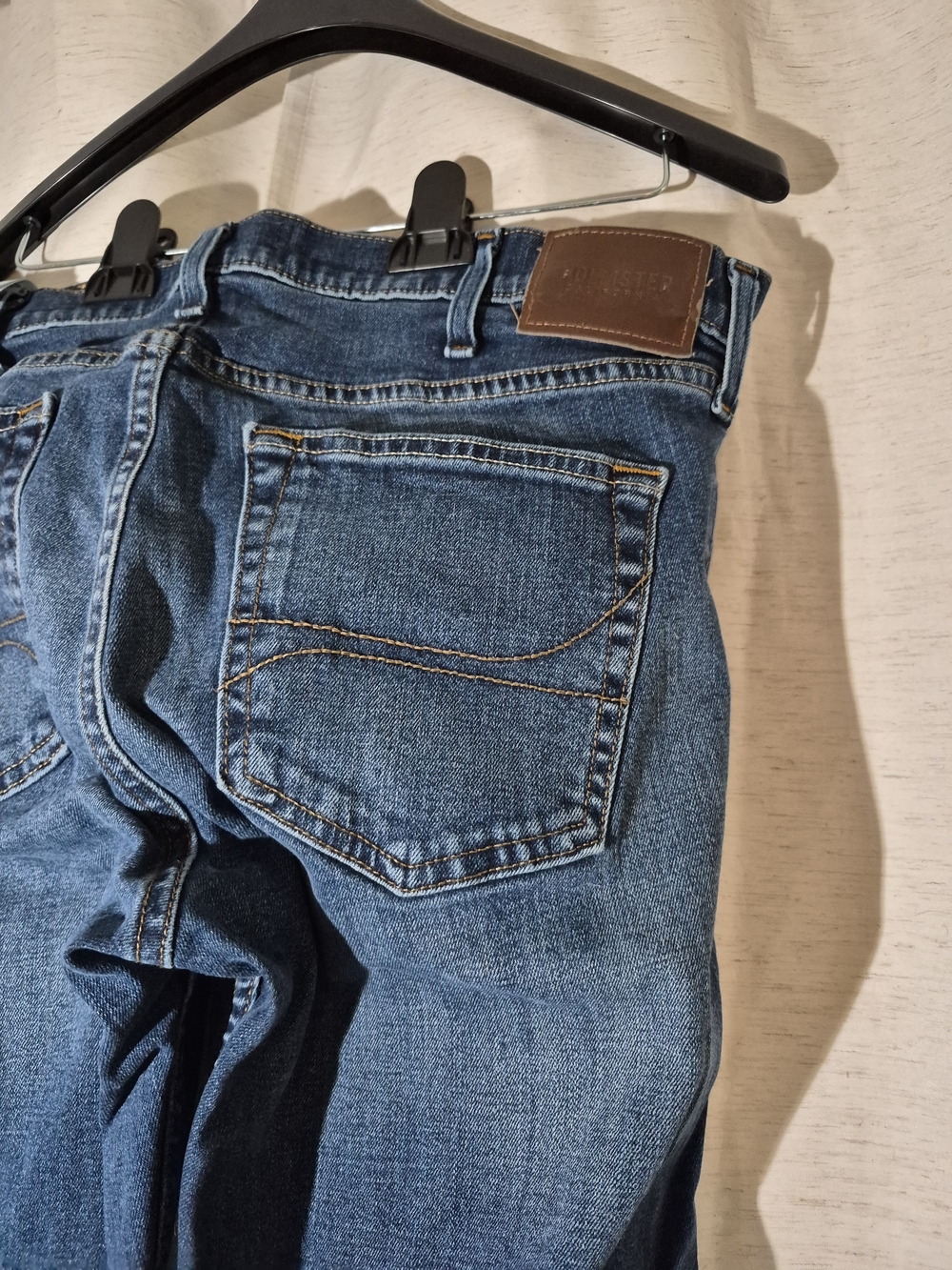 BKE Mens Jeans Blue Denim Straight Leg Regular Fit Medium Wash Stretch 5-Pocket